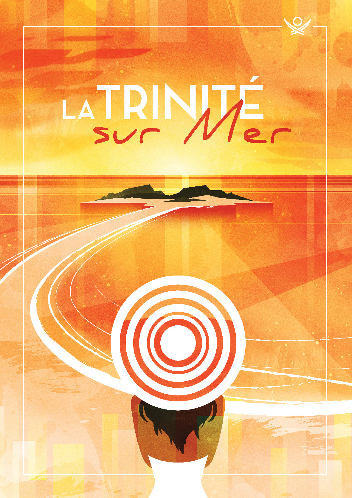 Carte postale touristique vintage “La Trinité-sur-Mer” avec une femme au chapeau rayé contemplant un coucher de soleil doré sur la plage du Men Du. Palette chaleureuse orange-jaune, silhouettes de l'île de Stuhan à l’horizon et style rétro élégant. Illustration évoquant les vacances estivales bretonnes et l’art de vivre balnéaire.